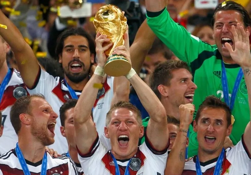 Khoảnh khắc khó quên của Bastian Schweinsteiger và đồng đội năm 2014