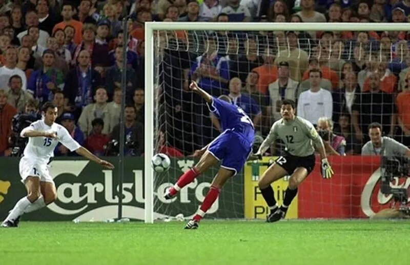 chung kết Euro 2000