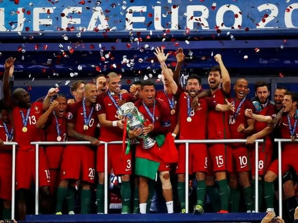 chung kết Euro 2016